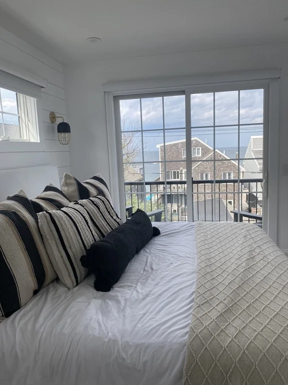 3 bed, 2 bath apartment for rent at 85 Glades, Scituate — photo 14 of 15