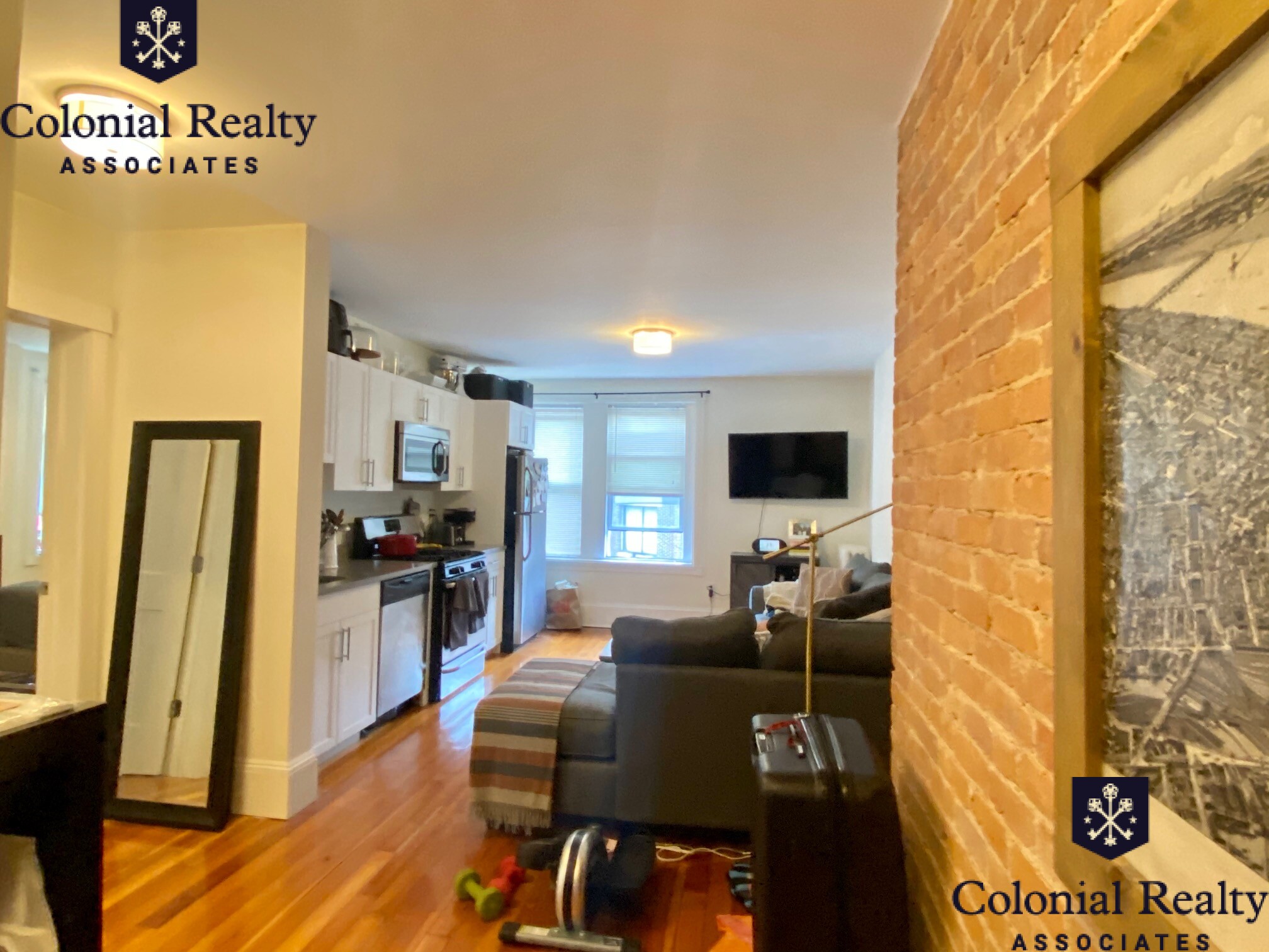 2 bed, 1 bath apartment for rent at 85 Harvard St Unit 27, Brookline Village — photo 3 of 40