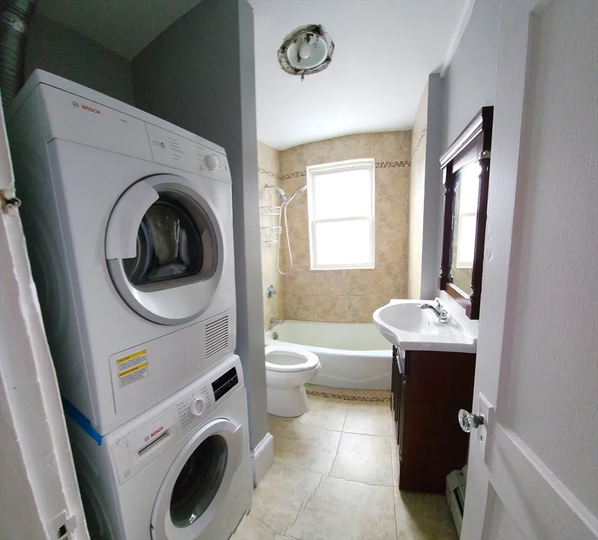 2 bed, 1 bath apartment for rent at 85 Harvey Unit 2, North Cambridge — photo 11 of 12