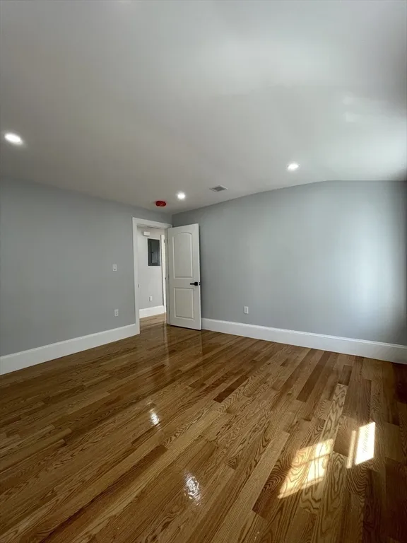 3 bed, 2 bath apartment for rent at 85 Homes Unit 3, Dorchester — photo 15 of 24
