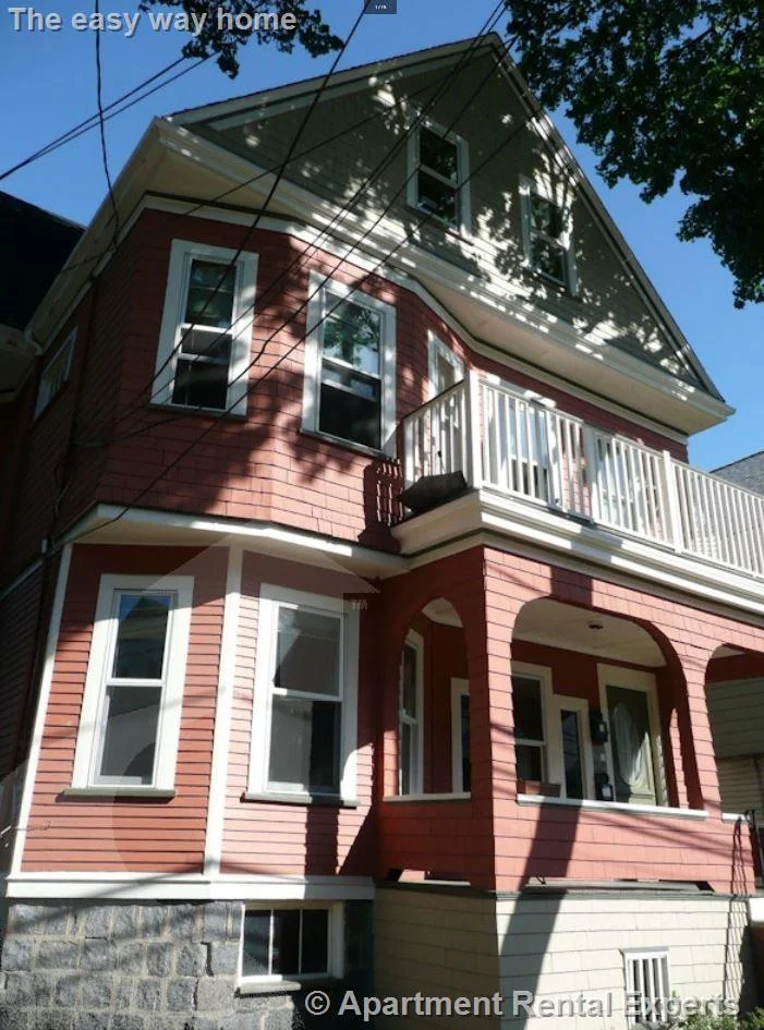 4 bed, 1 bath apartment for rent at 85 Lowden Ave Unit 1, Davis Square — photo 8 of 8