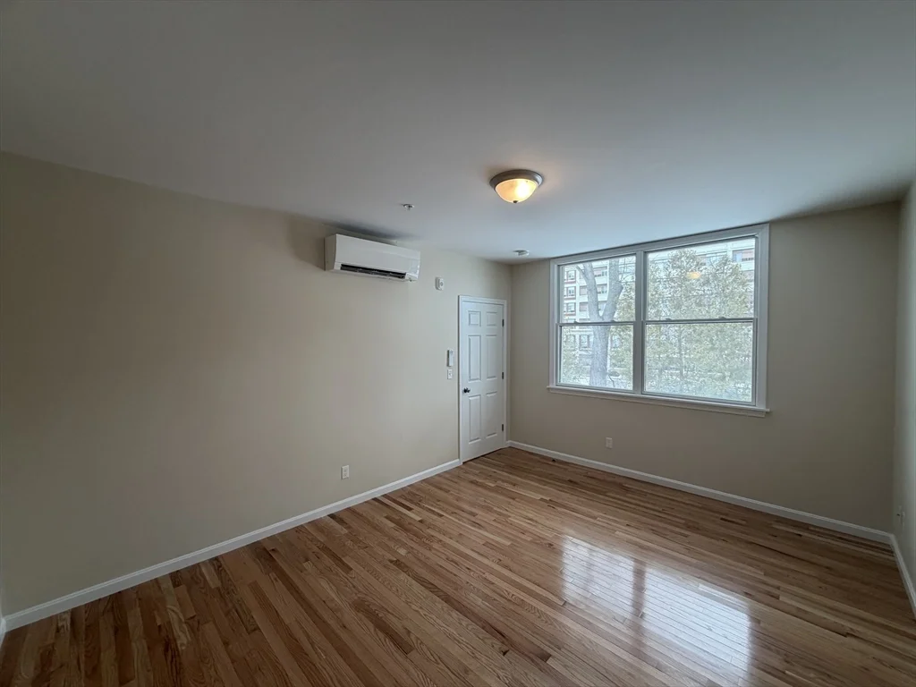 1 bed, 1 bath apartment for rent at 85 Lowell Unit 6, Peabody — photo 12 of 19