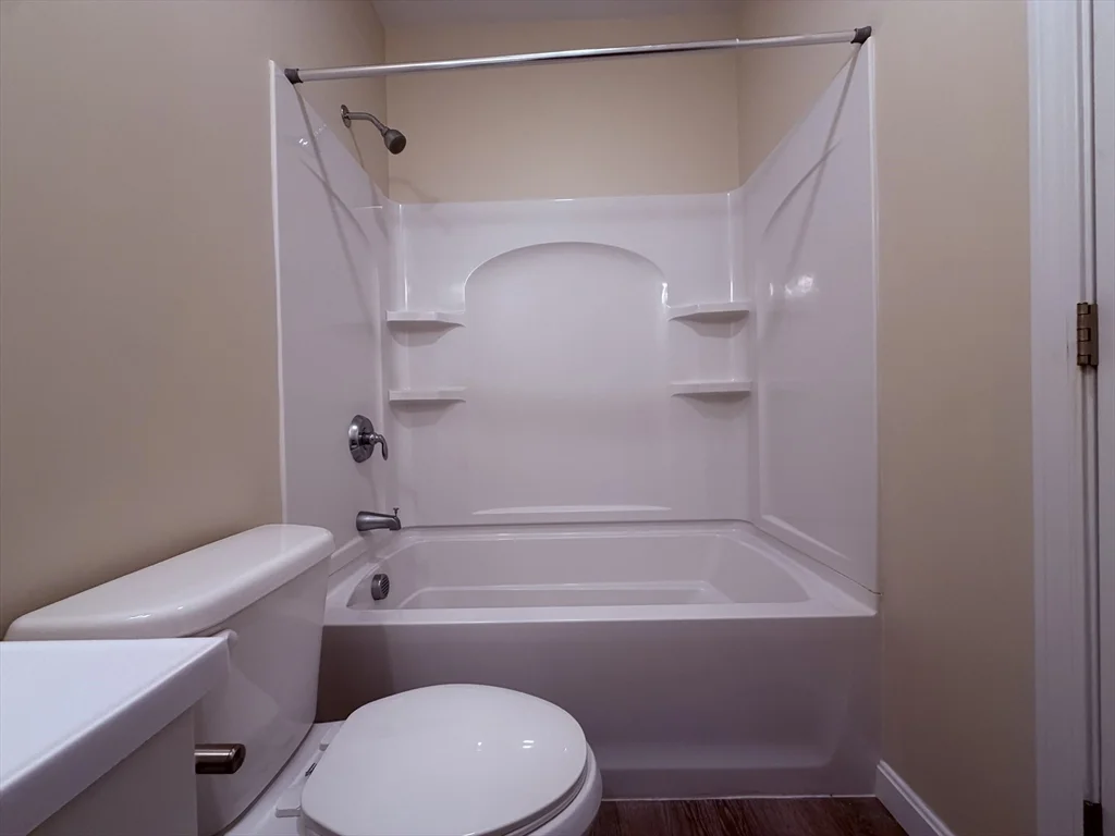 1 bed, 1 bath apartment for rent at 85 Lowell Unit 6, Peabody — photo 15 of 19