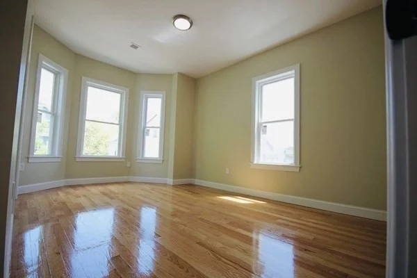 4 bed, 2 bath apartment for rent at 85 Millet St Unit 85, Dorchester — photo 11 of 22