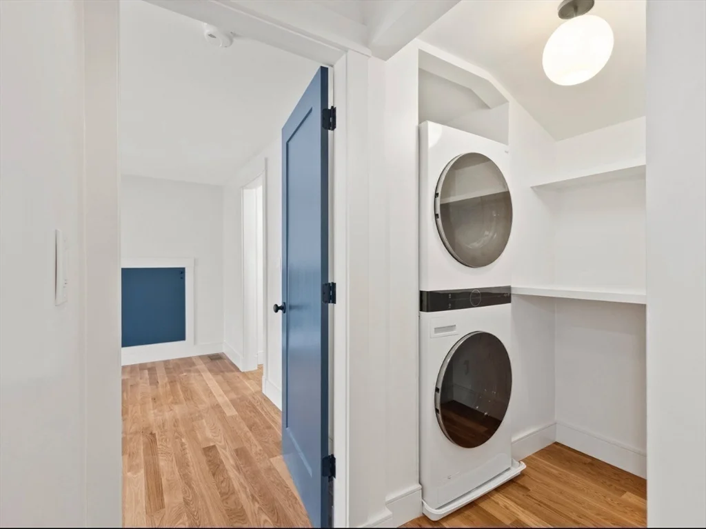 3 bed, 2 bath apartment for rent at 85 Morton Ave Unit 2, Medford — photo 16 of 18