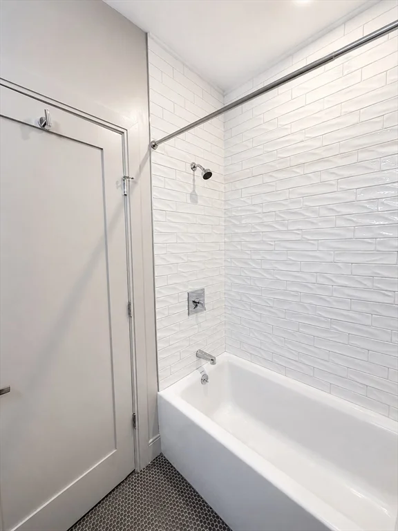 2 bed, 2 bath apartment for rent at 85 Myrtle St Unit 107, Quincy — photo 8 of 21