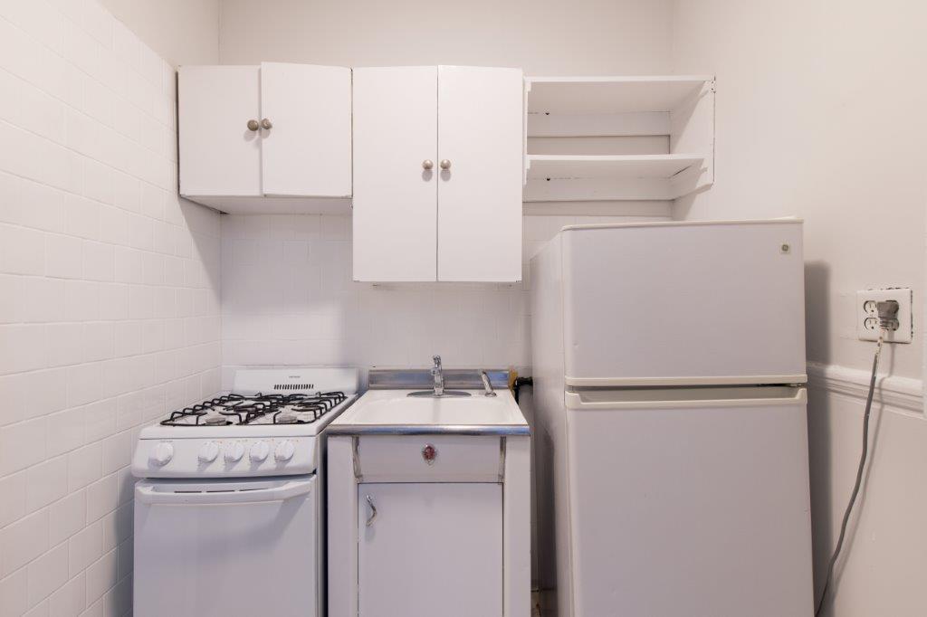 1 bed, 1 bath apartment for rent at 85 Myrtle St Unit 6, Beacon Hill — photo 5 of 9