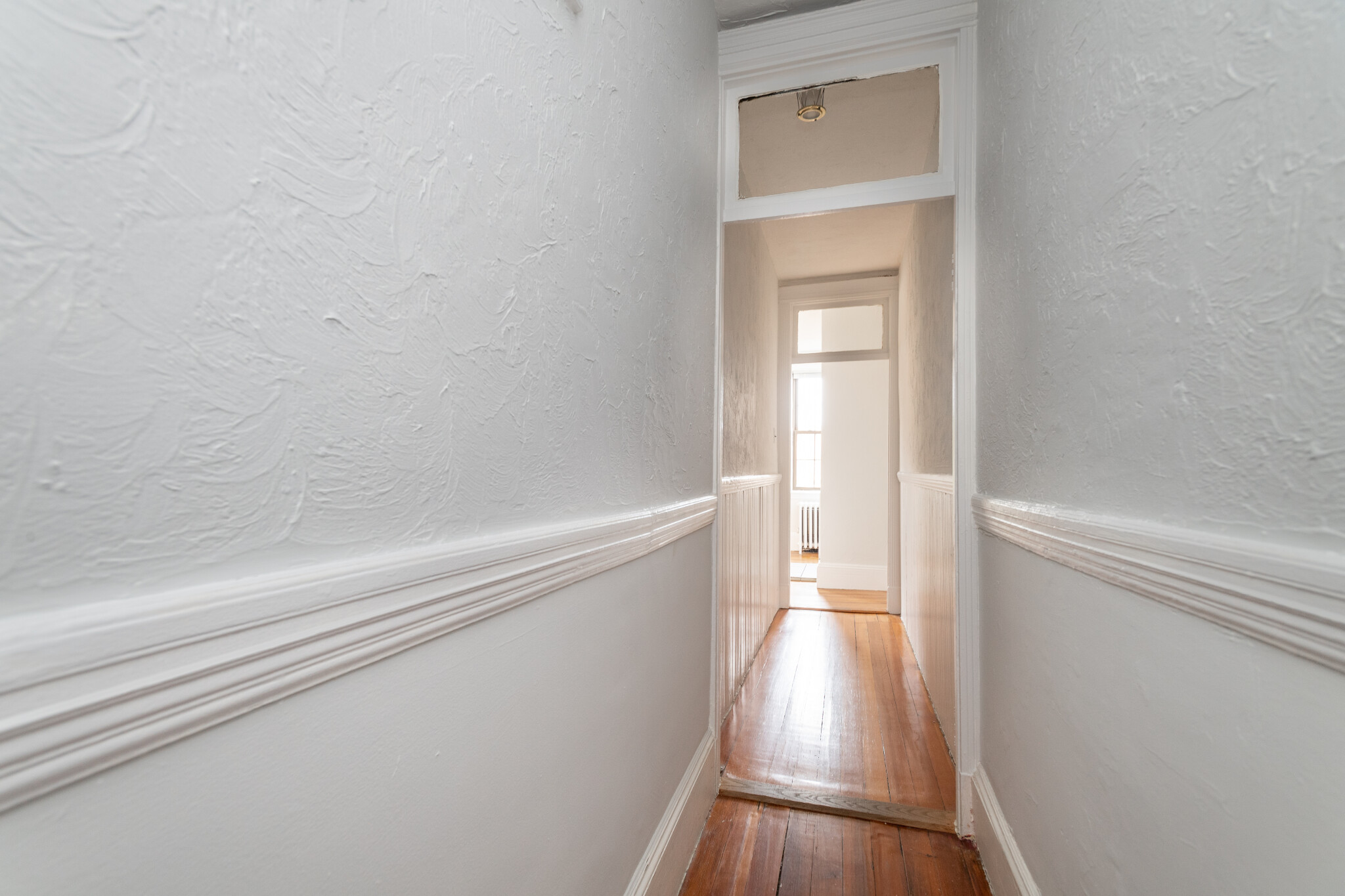 1 bed, 1 bath apartment for rent at 85 Myrtle St Unit 7, Beacon Hill — photo 4 of 8