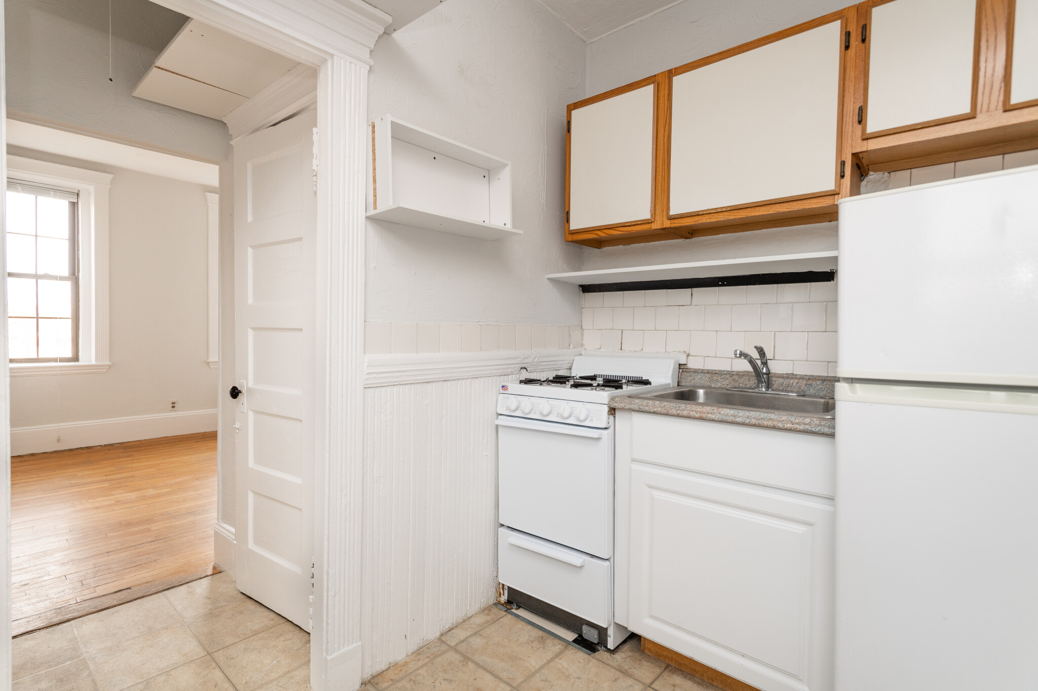 1 bed, 1 bath apartment for rent at 85 Myrtle St Unit 7, Beacon Hill