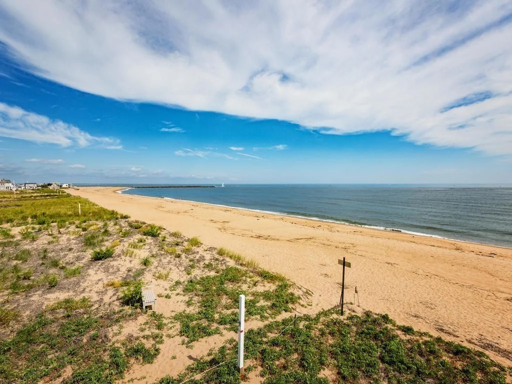 3 bed, 2 bath apartment for rent at 85 Northern Blvd Unit WINTER, Plum Island — photo 14 of 14