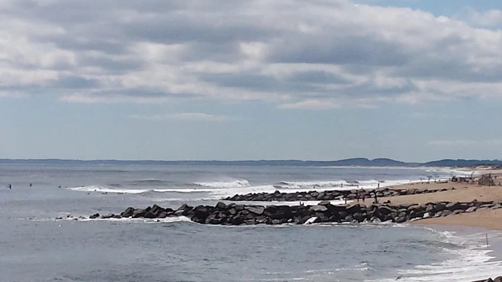 3 bed, 2 bath apartment for rent at 85 Northern Blvd Unit WINTER, Plum Island — photo 13 of 14