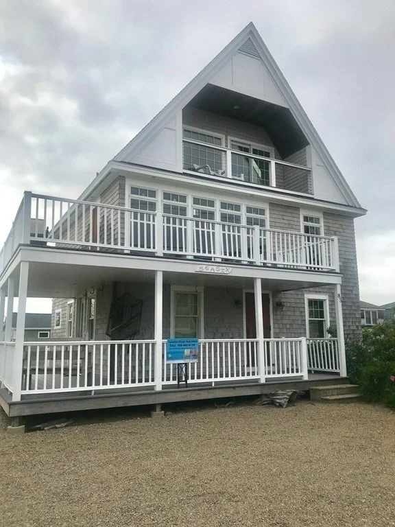 3 bed, 2 bath apartment for rent at 85 Northern Blvd Unit WINTER, Plum Island — photo 1 of 14