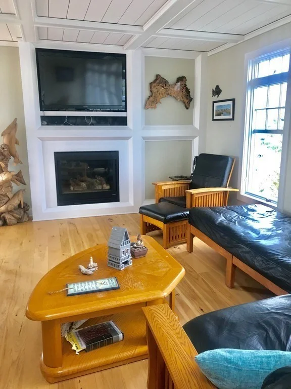 3 bed, 2 bath apartment for rent at 85 Northern Blvd Unit WINTER, Plum Island — photo 4 of 14