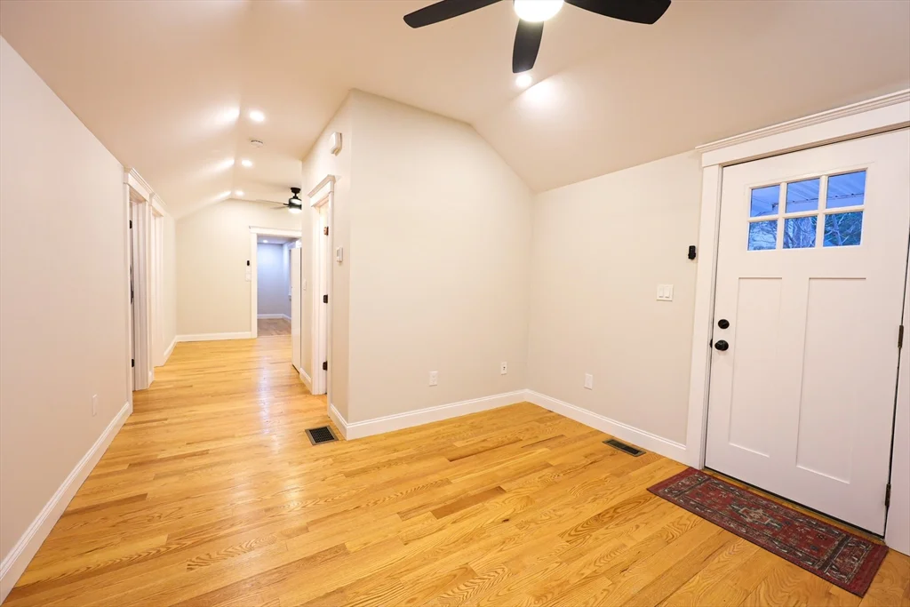 3 bed, 1 bath apartment for rent at 85 Oak St Unit 85, Randolph — photo 9 of 26