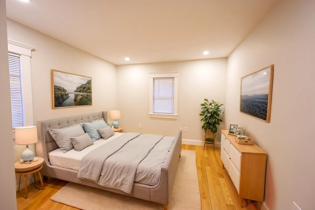 3 bed, 1 bath apartment for rent at 85 Oak St Unit 85, Randolph — photo 3 of 26