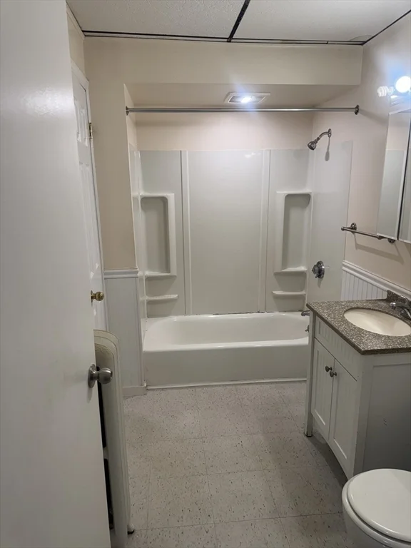1 bed, 1 bath apartment for rent at 85 Oliver Unit 1, Malden — photo 6 of 14