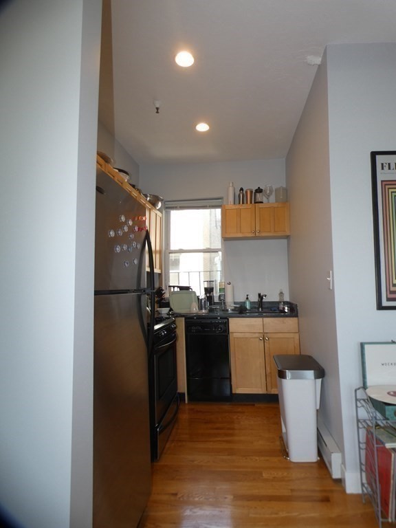 1 bed, 1 bath apartment for rent at 85 Park Dr Unit 12, Fenway — photo 6 of 11