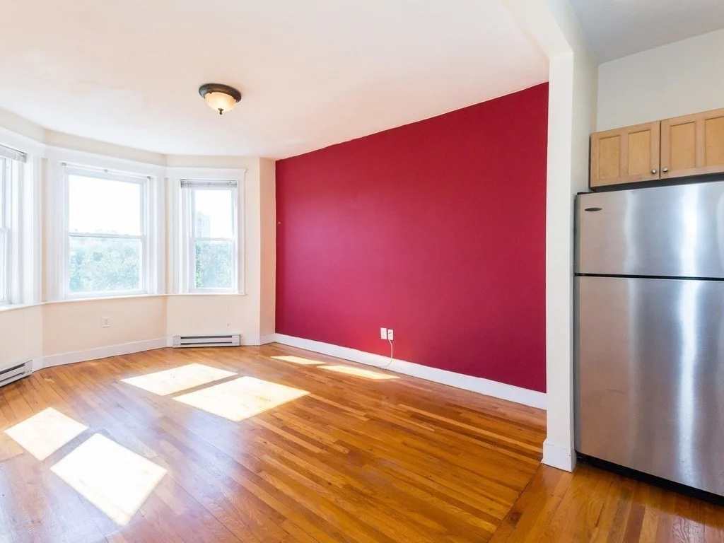 1 bed, 1 bath apartment for rent at 85 Park Dr Unit 19, Fenway — photo 3 of 12