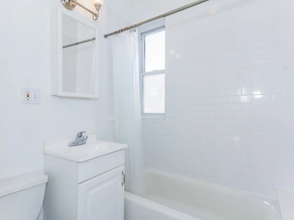 1 bed, 1 bath apartment for rent at 85 Park Dr Unit 19, Fenway — photo 11 of 12