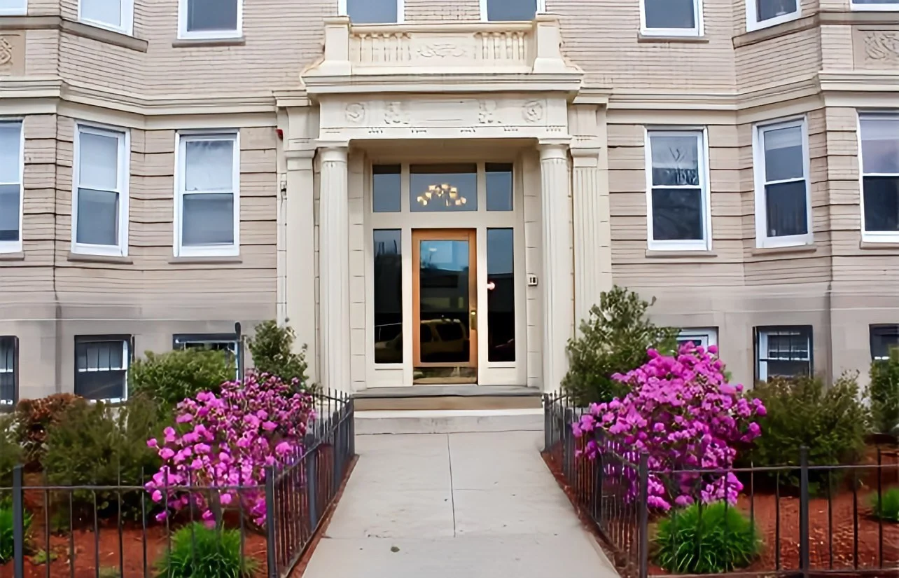 Studio bed, 1 bath apartment for rent at 85 Park Dr Unit 25, Fenway