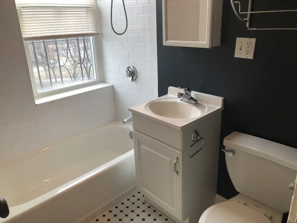 Studio bed, 1 bath apartment for rent at 85 Park Dr Unit 25, Fenway — photo 6 of 8