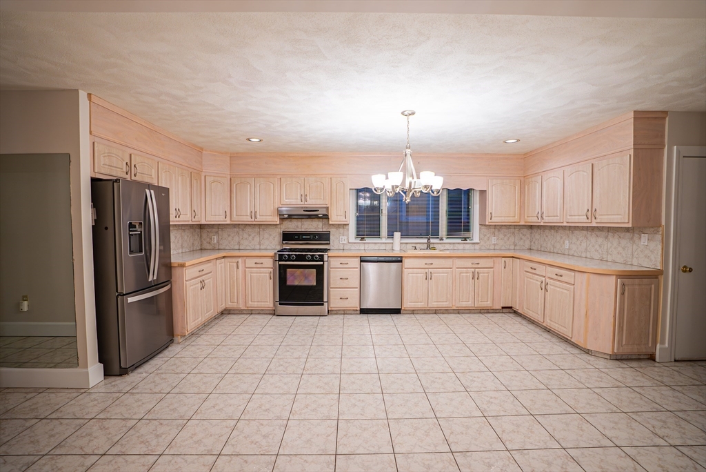 2 bed, 1 bath apartment for rent at 85 Partridge Ave Unit 1, Somerville — photo 2 of 25