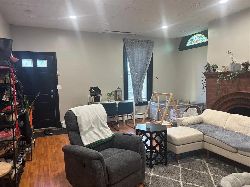 1 bed, 1 bath apartment for rent at 85 Prospect St Unit 1C, Worcester — photo 11 of 22