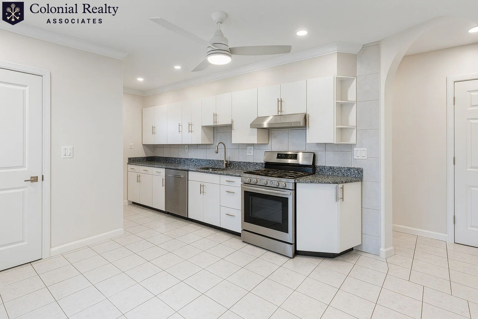 3 bed, 2 bath apartment for rent at 85 Putnam St Unit 2, East Watertown — photo 5 of 50