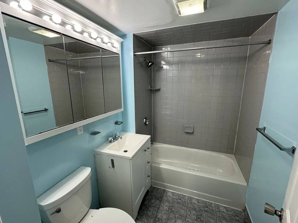 2 bed, 1 bath apartment for rent at 85 Raymond Ave Unit 1, Somerville — photo 15 of 15