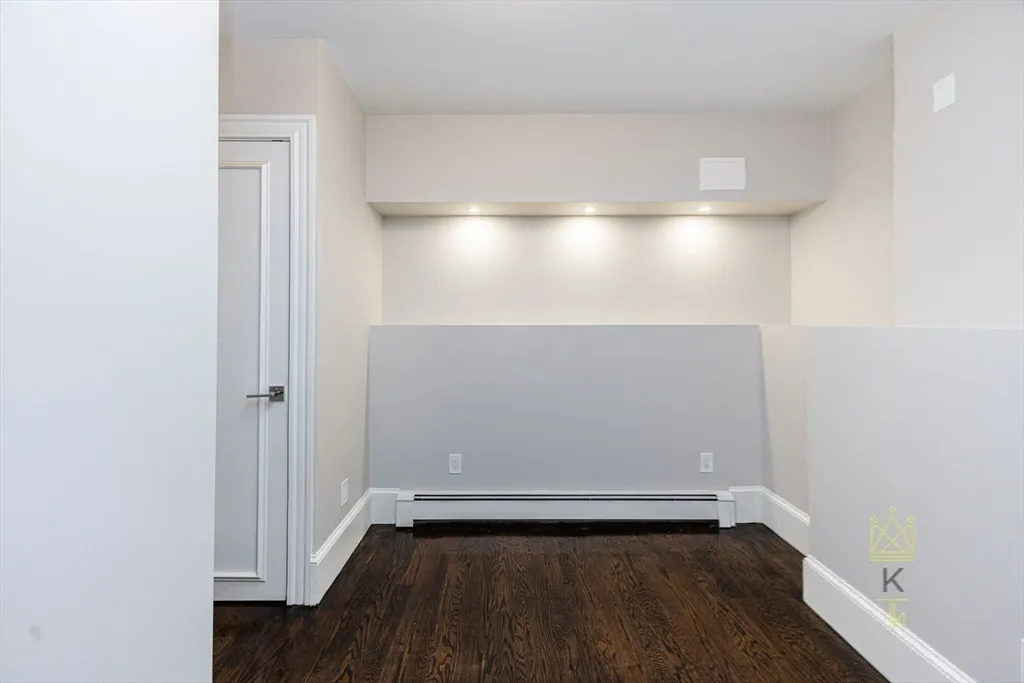 3 bed, 3 bath apartment for rent at 85 Regent St Unit 1, Roxbury — photo 31 of 33