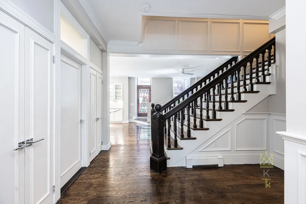 3 bed, 3 bath apartment for rent at 85 Regent St Unit 1, Roxbury — photo 13 of 33