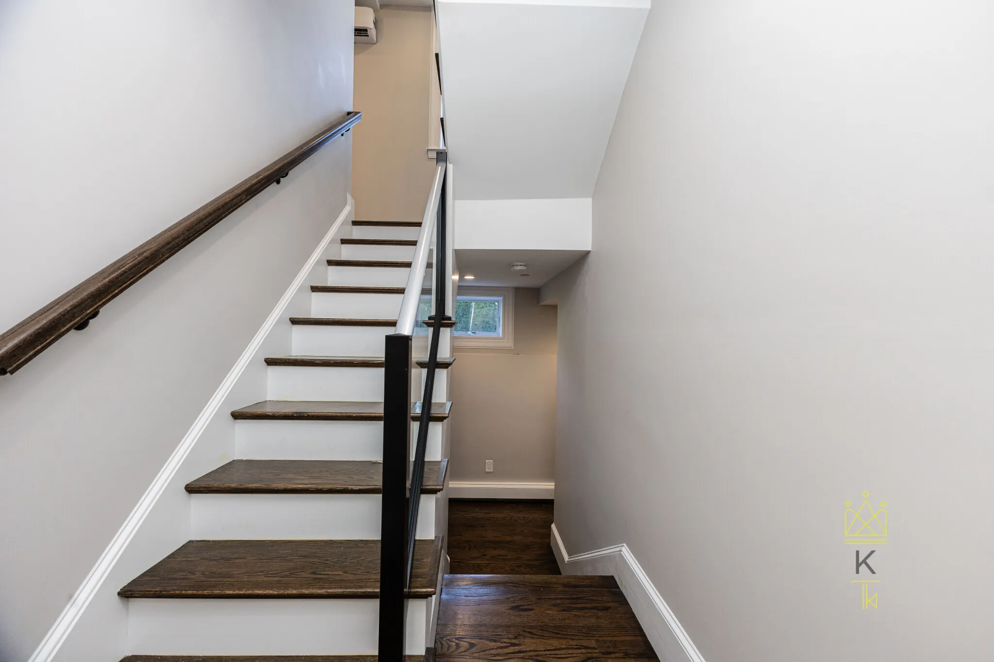 3 bed, 2 bath apartment for rent at 85 Regent St Unit 2, Roxbury — photo 11 of 15