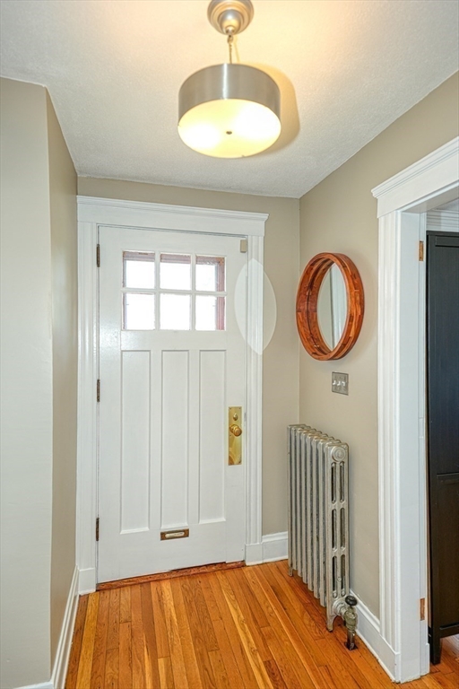 3 bed, 2 bath apartment for rent at 85 Roosevelt Rd, Medford — photo 16 of 36