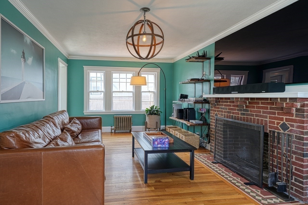 3 bed, 2 bath apartment for rent at 85 Roosevelt Rd, Medford — photo 11 of 36