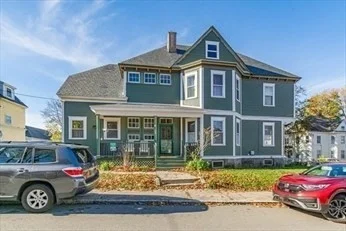 1 bed, 2 bath apartment for rent at 85 Sherman Unit 1, Lowell — photo 2 of 11