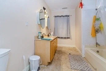 1 bed, 2 bath apartment for rent at 85 Sherman Unit 3, Lowell — photo 11 of 11