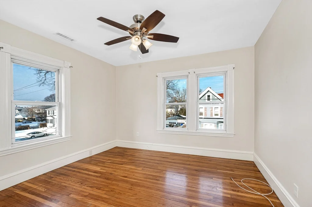 1 bed, 2 bath apartment for rent at 85 Sherman Unit 4, Lowell — photo 3 of 13