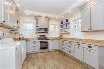 1 bed, 2 bath apartment for rent at 85 Sherman Unit 5, Lowell — photo 9 of 13
