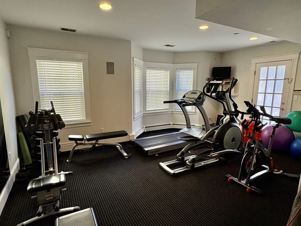 1 bed, 1 bath apartment for rent at 85 Sherman Unit 7, Neighborhood Nine — photo 12 of 12