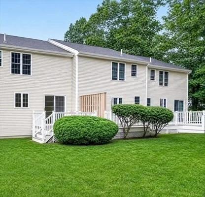3 bed, 1 bath apartment for rent at 85 Steeple Chase Cir Unit 3, Attleboro — photo 28 of 37