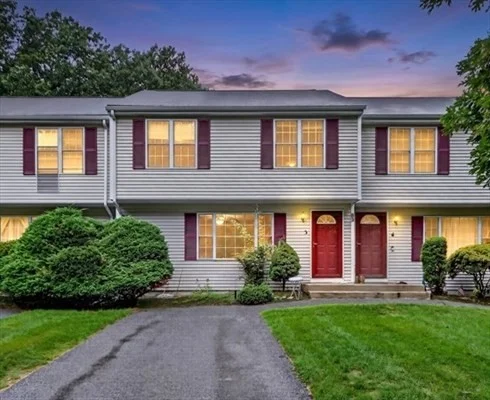 3 bed, 1 bath apartment for rent at 85 Steeple Chase Cir Unit 3, Attleboro