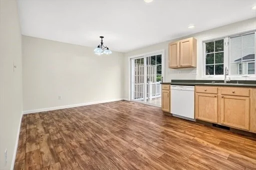 3 bed, 1 bath apartment for rent at 85 Steeple Chase Cir Unit 3, Attleboro — photo 8 of 37