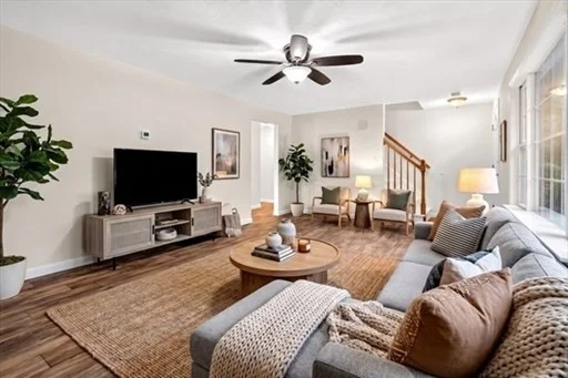 3 bed, 1 bath apartment for rent at 85 Steeple Chase Cir Unit 3, Attleboro — photo 2 of 37