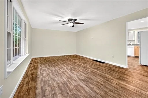 3 bed, 1 bath apartment for rent at 85 Steeple Chase Cir Unit 3, Attleboro — photo 3 of 37