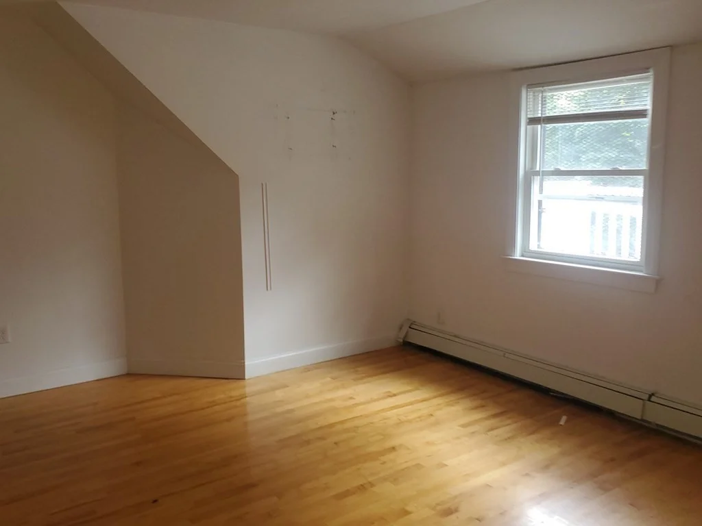 2 bed, 1 bath apartment for rent at 85 Stoughton St Unit 4, Dorchester — photo 4 of 16
