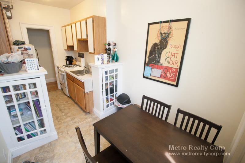 1 bed, 1 bath apartment for rent at 85 Strathmore Rd Unit 1, Brighton — photo 2 of 13