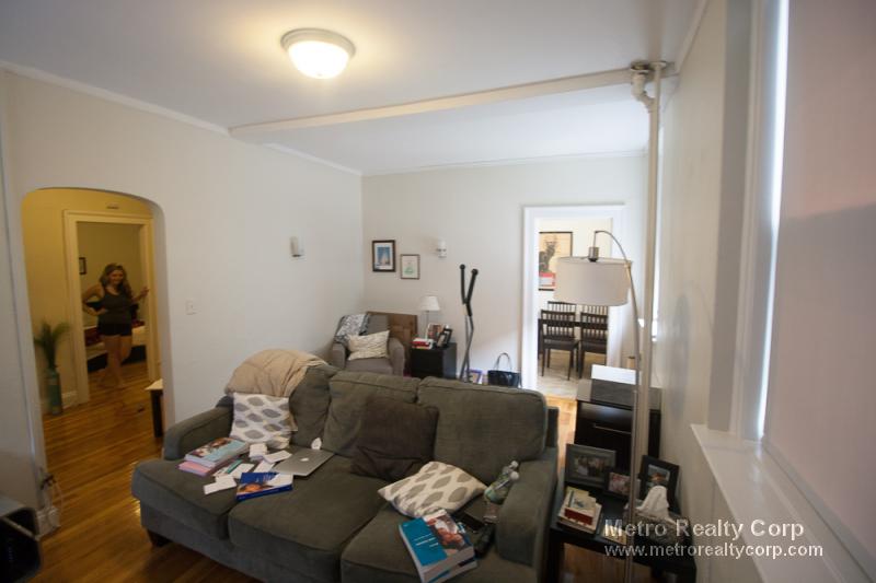 1 bed, 1 bath apartment for rent at 85 Strathmore Rd Unit 1, Brighton — photo 5 of 13