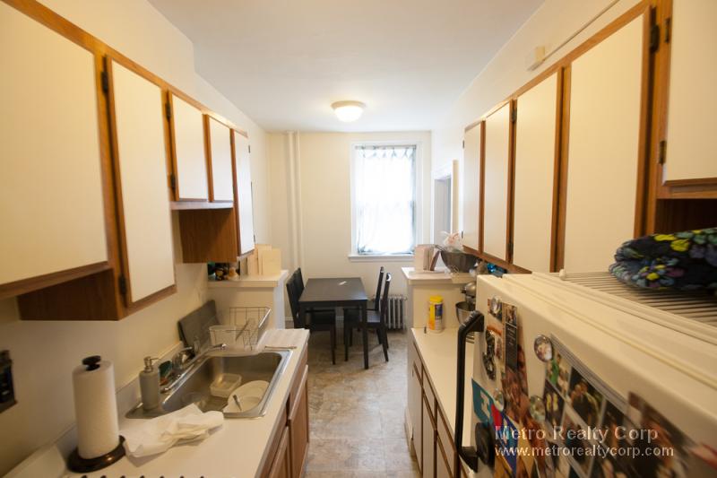 1 bed, 1 bath apartment for rent at 85 Strathmore Rd Unit 1, Brighton — photo 6 of 13