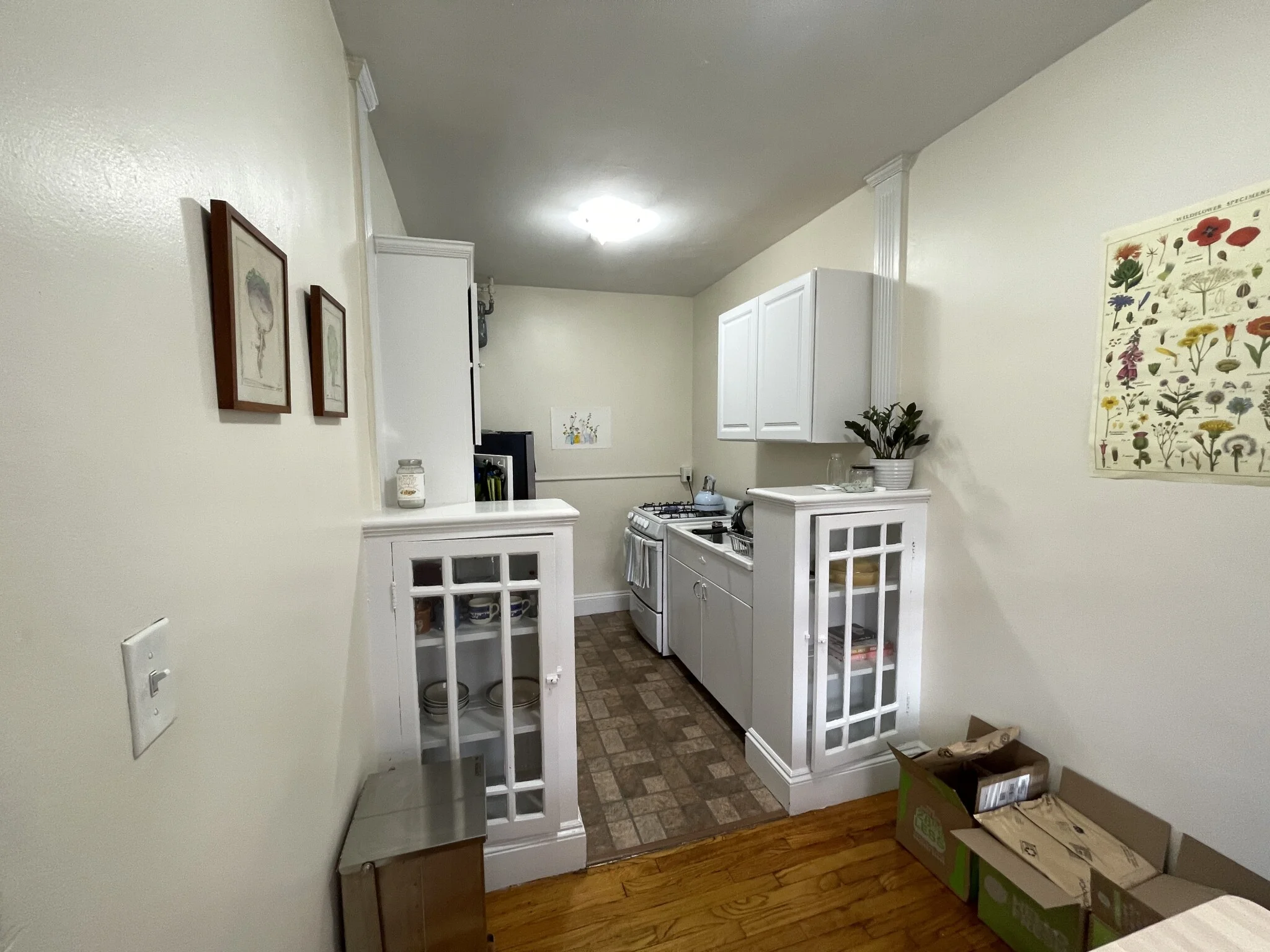 Studio bed, 1 bath apartment for rent at 85 Strathmore Rd Unit 24, Brighton — photo 4 of 10