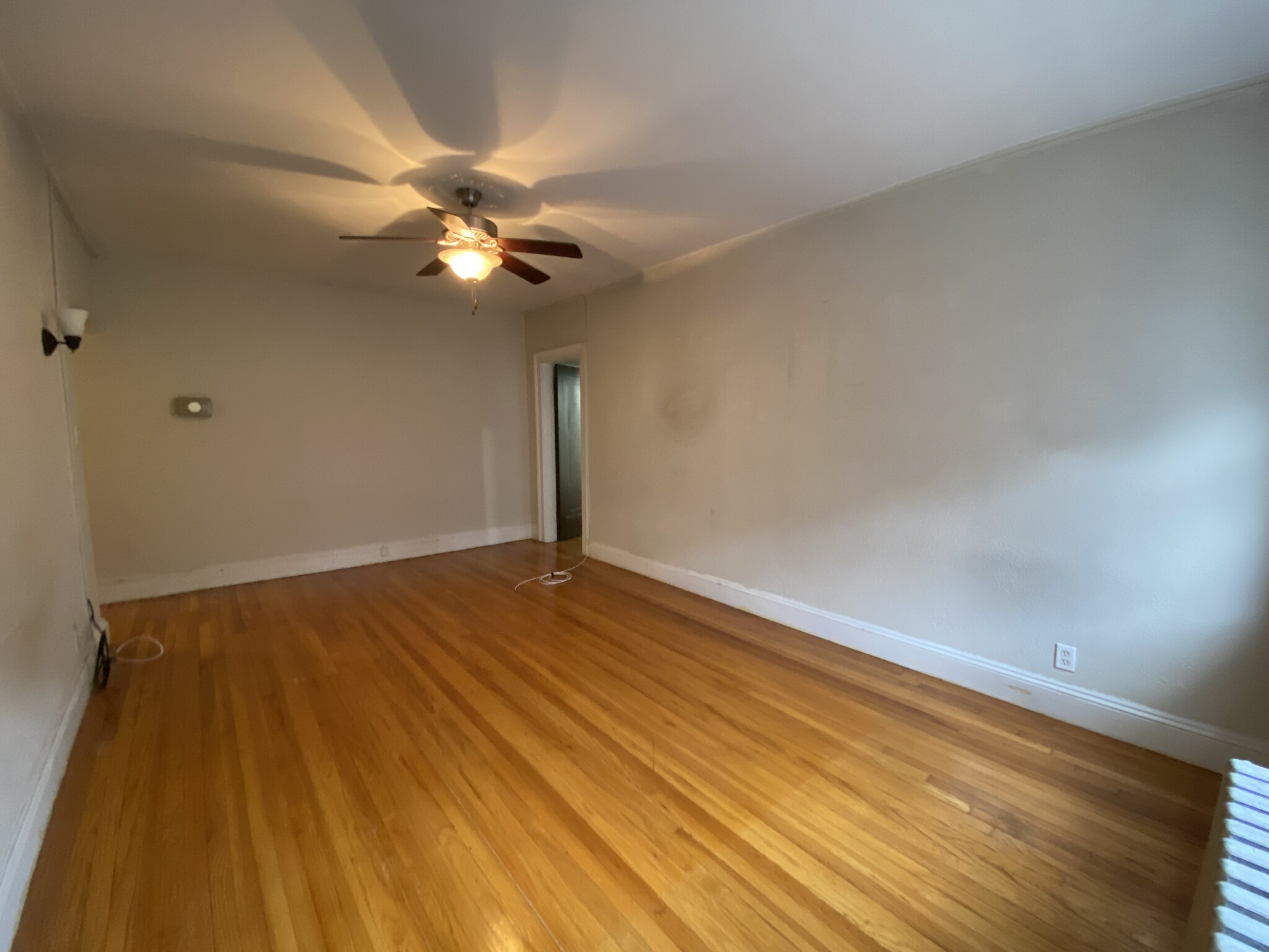 1 bed, 1 bath apartment for rent at 85 Strathmore Rd Unit 27, Brighton — photo 3 of 16